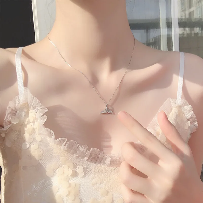 925 Sterling Silver Dolphin ta - Birth Flower Necklace 评论和价格